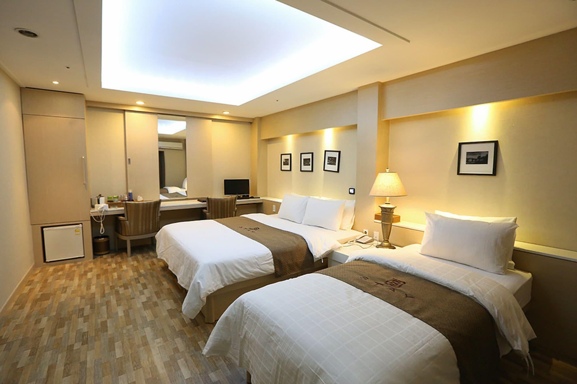 Bucheon Hotel Esterno foto