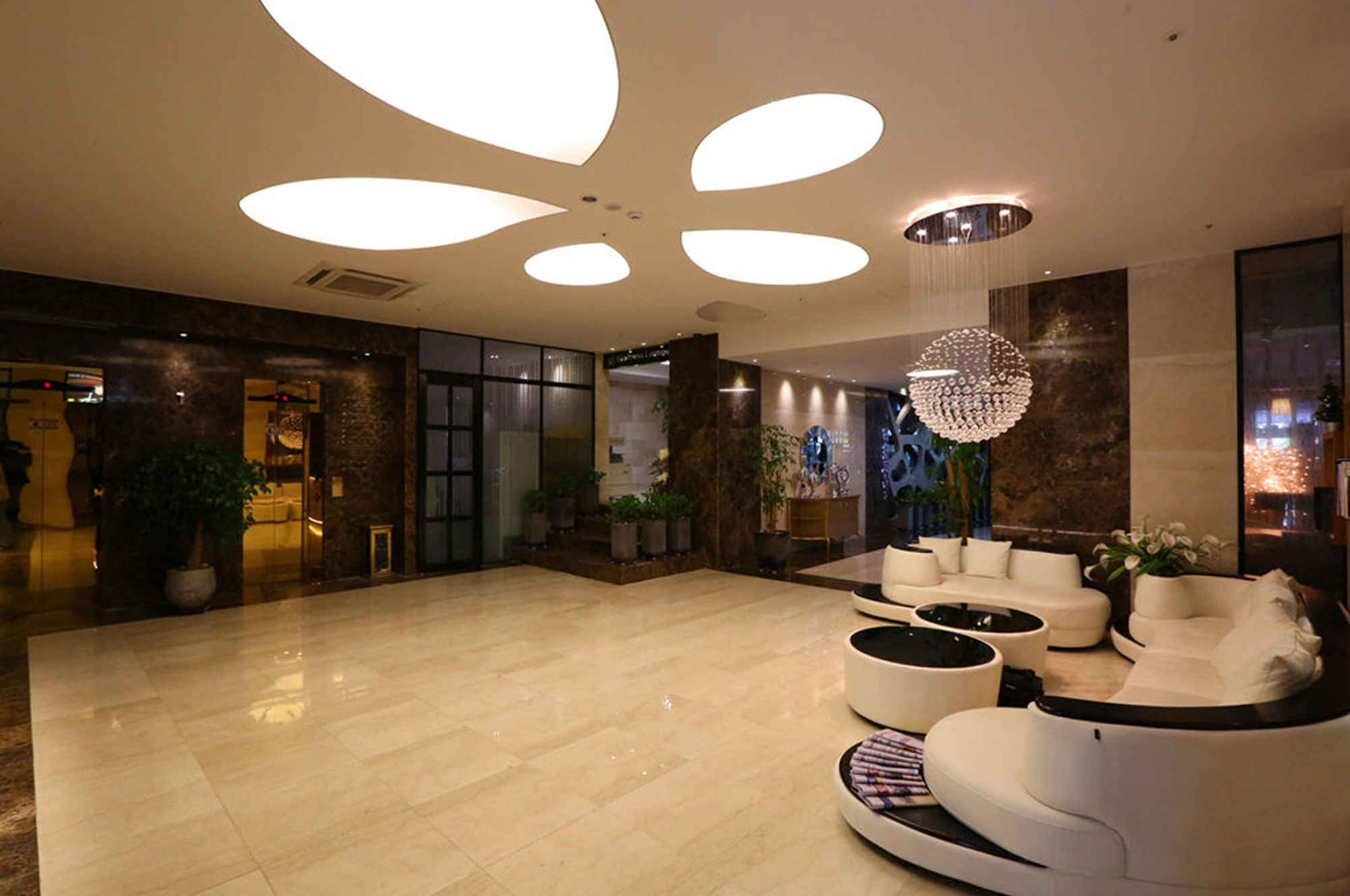 Bucheon Hotel Esterno foto